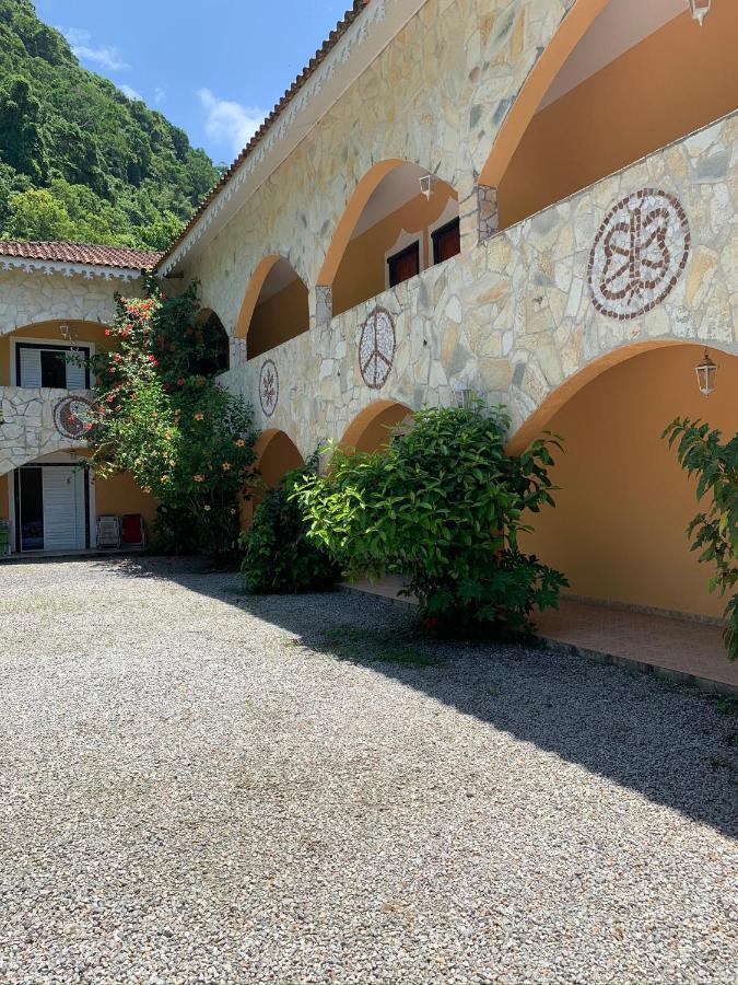 Pousada Casa De Pedra Boicucanga Εξωτερικό φωτογραφία
